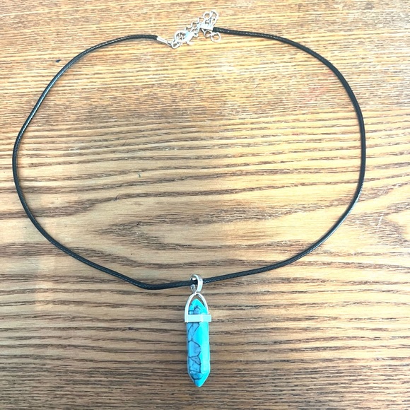 🆕Beautiful blue turquoise pendant on an 18” black leather cord. NIB. - Picture 3 of 7